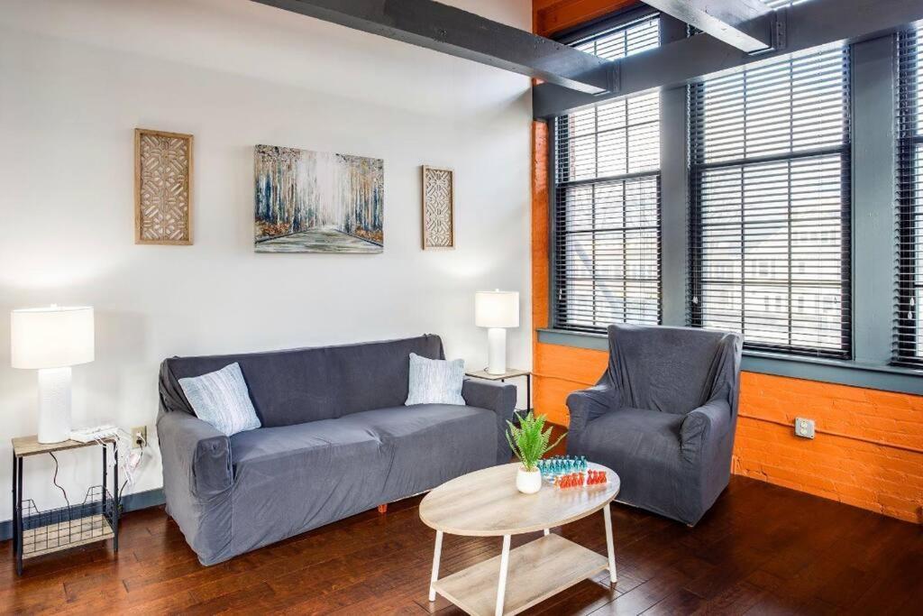 Вілла Centric Modern Loft W/ King Beds & Smart Gametable Рочестер Екстер'єр фото