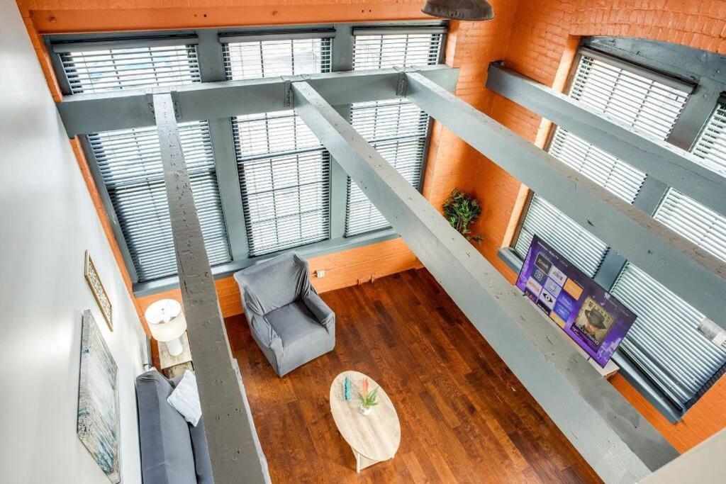 Вілла Centric Modern Loft W/ King Beds & Smart Gametable Рочестер Екстер'єр фото